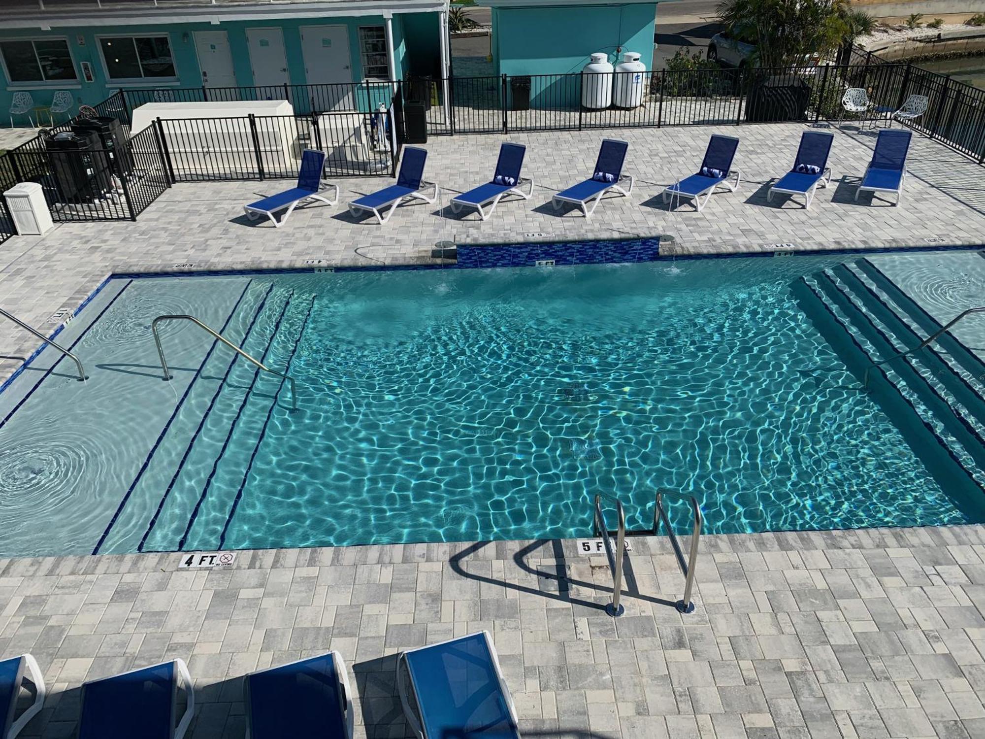 Sea Jay Motel And Marina (Adults Only) St. Pete Beach Exterior foto